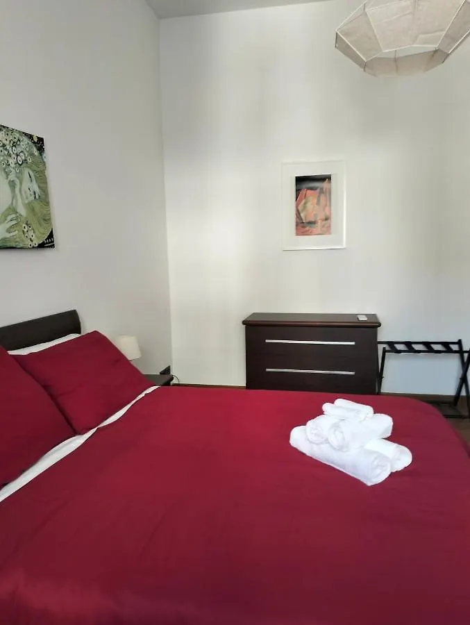 Casa vacanze Soleluna Aeroporto di Catania Fontana Rossa Italia